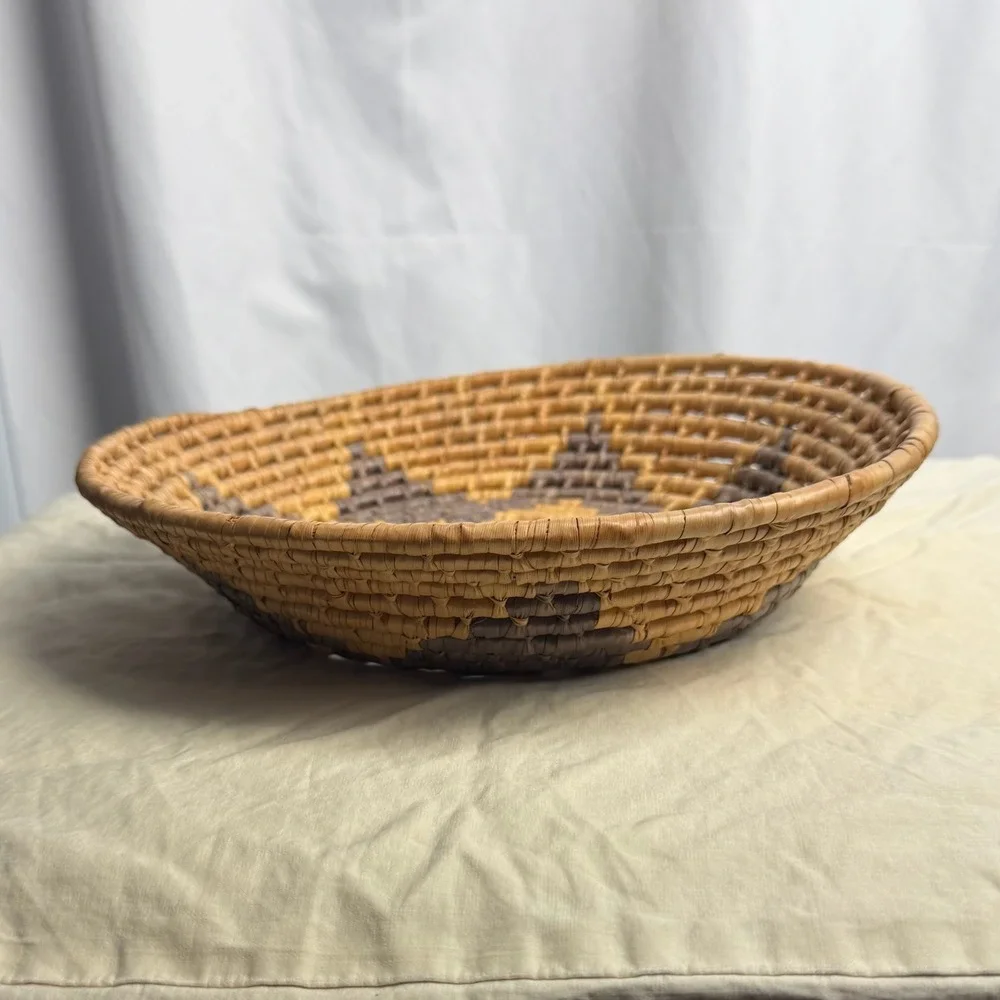VTG Handwoven Native American Style Coiled Basket Star Design Tribal Gift 11